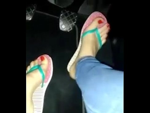Tango reccomend candid latina feet flip flops