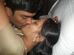 best of College kiss indian