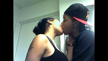 Black girl kissing black girl porn