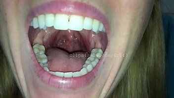 Female teeth vore