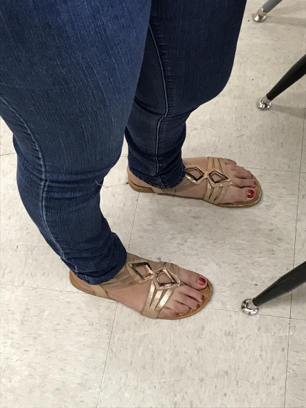 Vi-Vi reccomend latina feet flip flops